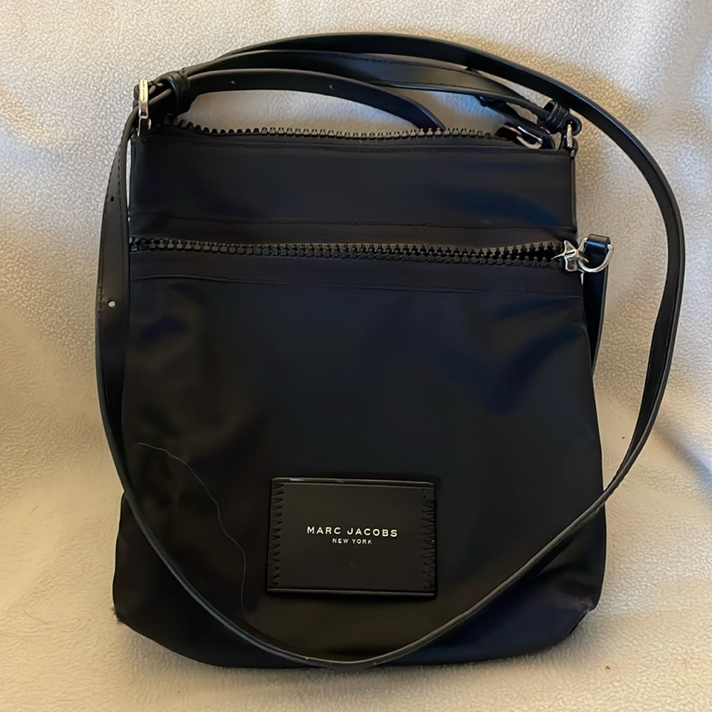 Marc Jacob’s black cross body bag